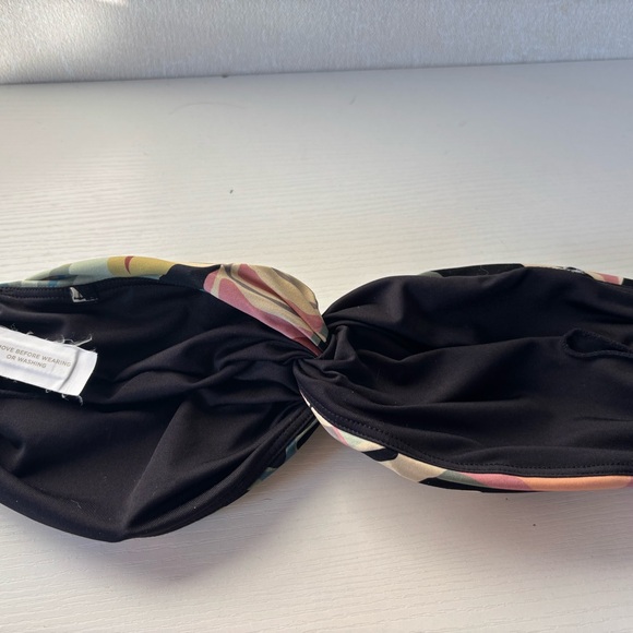 Loft | Bikini Top | Size Small - Picture 3 of 4